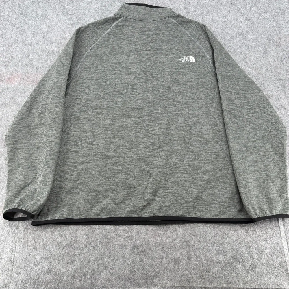The North Face Mens XL Grey Heather Quarter Zip Fleece Pullover Chest Pocket